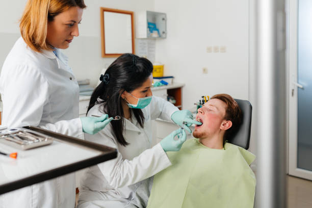 Best Emergency Dentist for Lost Fillings or Crowns in Darien, IL